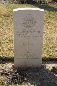 Ismailia War Memorial Cemetery - Wolstenholme, Roland